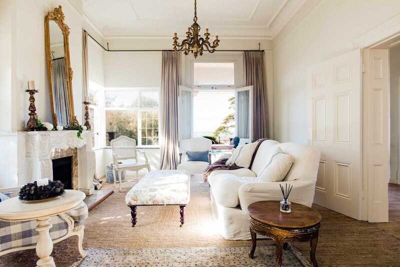 Traditional living room with classic elegance